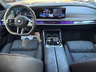 2025 BMW 760i xDrive