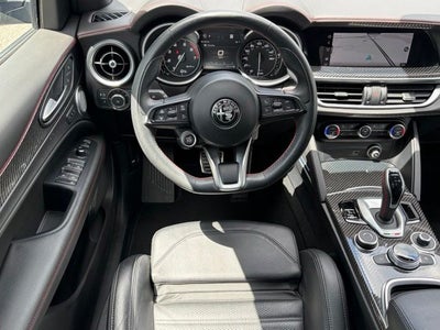 2023 Alfa Romeo Stelvio Estrema AWD