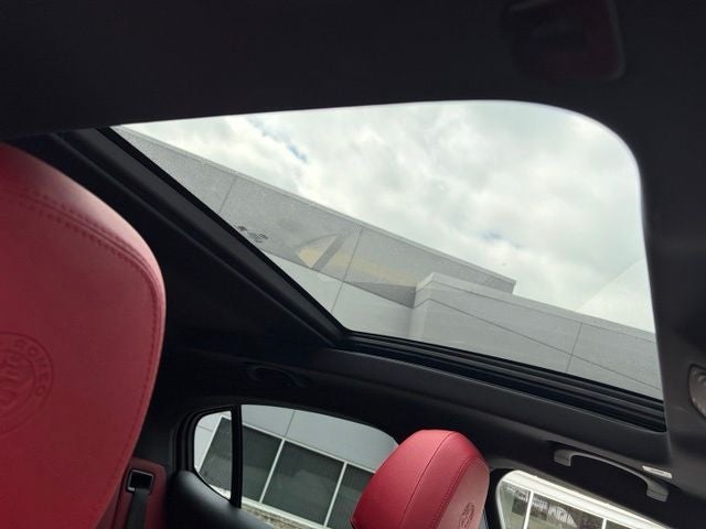 2024 Alfa Romeo Stelvio Veloce AWD