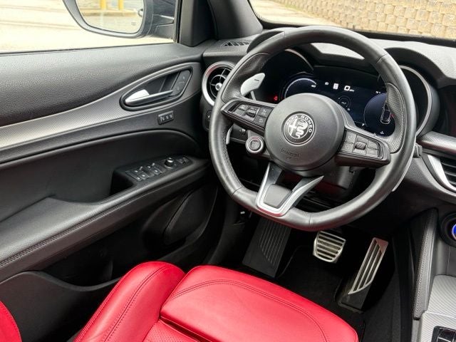 2024 Alfa Romeo Stelvio Veloce AWD
