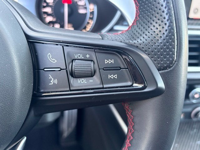2023 Alfa Romeo Stelvio Estrema AWD