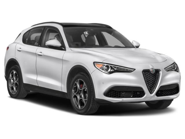 2023 Alfa Romeo Stelvio Estrema AWD
