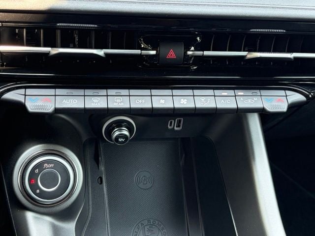 2024 Alfa Romeo Tonale Hybrid Ti EAWD